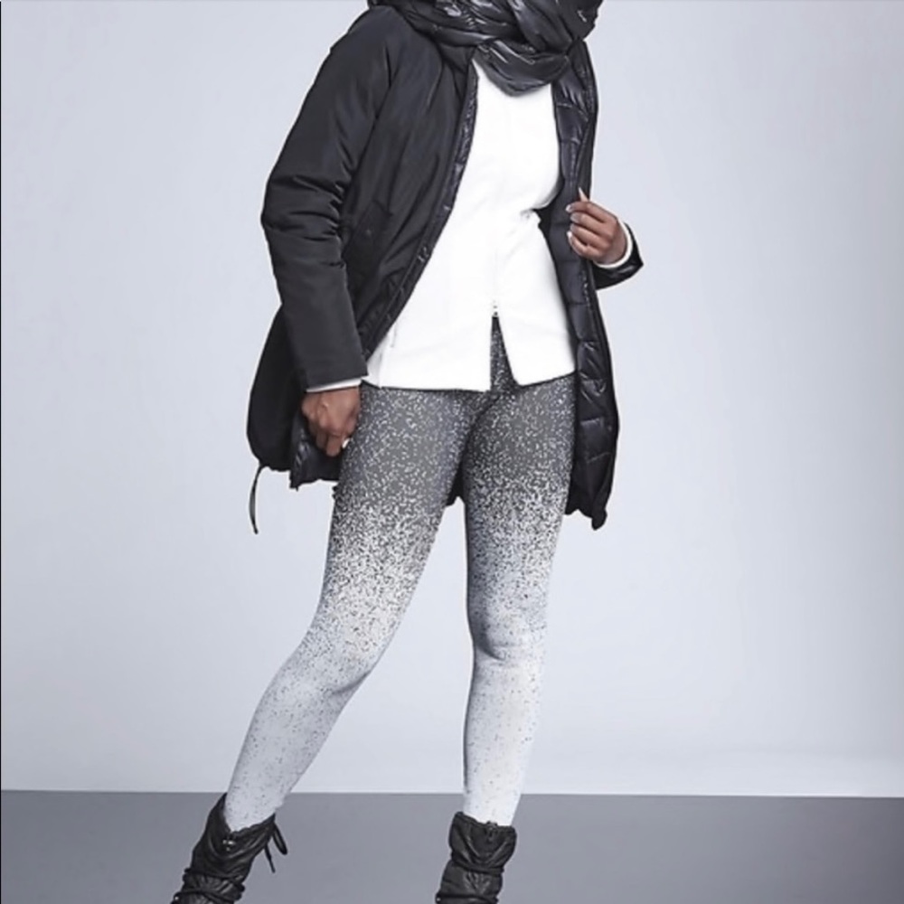 Athleta Flurry Ombré Speckle Tights Black White Size Small